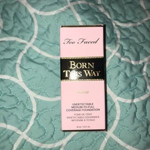 too faced born this way foundation ( vanilla )